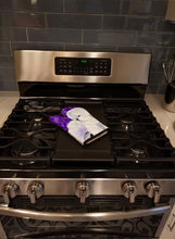 Load image into Gallery viewer, Bichon Frise Oven Mitt SS8692OVMT