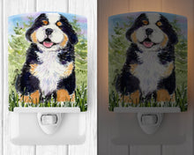 Load image into Gallery viewer, Bernese Mountain Dog Ceramic Night Light SS8750CNL