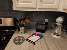 Load image into Gallery viewer, Samoyed Oven Mitt SS8752OVMT