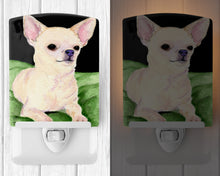 Load image into Gallery viewer, Chihuahua Ceramic Night Light SS8789CNL