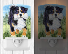 Load image into Gallery viewer, Bernese Mountain Dog Ceramic Night Light SS8860CNL