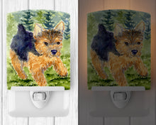 Load image into Gallery viewer, Norwich Terrier Ceramic Night Light SS8907CNL