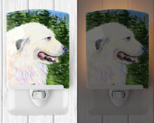 Load image into Gallery viewer, Great Pyrenees Ceramic Night Light SS8922CNL