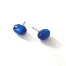 Load image into Gallery viewer, Sapphire Blue Moonglow Oval Bulb Stud Earrings