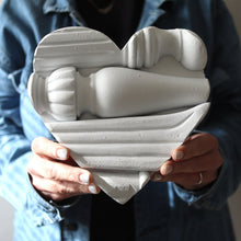 Load image into Gallery viewer, Piano Spindle Hearts