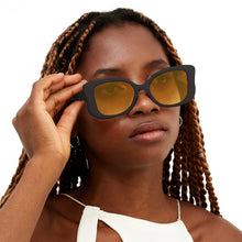 Load image into Gallery viewer, Empress -  Black &amp; Yellow