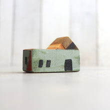 Load image into Gallery viewer, Tiny Wooden Houses