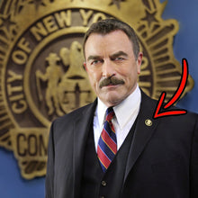Load image into Gallery viewer, BL9-017 NYPD Commissioner Lapel Pin as seen on Blue Bloods real 24KT Gold and Silver Plated