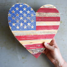 Load image into Gallery viewer, USA Pallet Wood Hearts