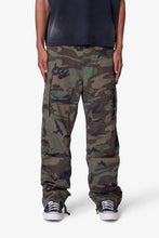 Load image into Gallery viewer, Ultra Baggy Cargo Pants - Camo