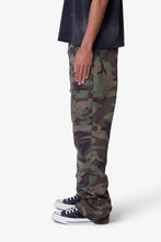 Load image into Gallery viewer, Ultra Baggy Cargo Pants - Camo