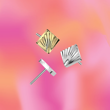 Load image into Gallery viewer, Diamond Ray Flat Back Stud