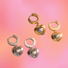 Load image into Gallery viewer, Titanium Puff Heart Earrings