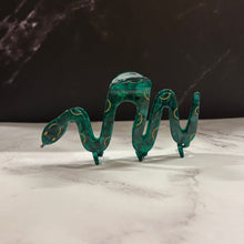 Load image into Gallery viewer, Velvet Claws Cleopatra Green Snake Hair Claw | Claw Clip in Velvet Travel Bag