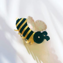 Load image into Gallery viewer, Velvet Claws Cute Bee Hair Clip | Claw Clip in Velvet Travel Bag