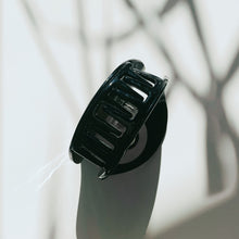 Load image into Gallery viewer, Velvet Claws Eight Ball Hair Claw | Claw Clip in Velvet Travel Bag