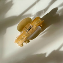 Load image into Gallery viewer, Velvet Claws Hair Clip | Cowgirl Hat in Gold | Claw Clip in Velvet Travel Bag
