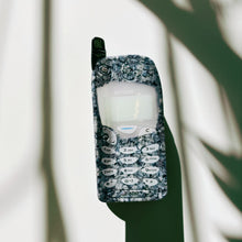 Load image into Gallery viewer, Velvet Claws Millennial Cellphone Hair Clip | Claw Clip in Velvet Travel Bag