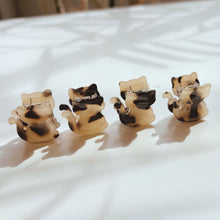 Load image into Gallery viewer, Velvet Claws Mini Kitty Claw Set of 4 | Hair Claw Clip in Velvet Travel Bag