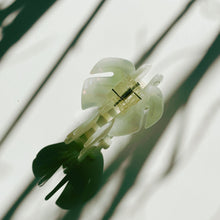 Load image into Gallery viewer, Velvet Claws Monstera White Tropical Hair Clip | Claw Clip in Velvet Travel Bag