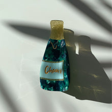 Load image into Gallery viewer, Velvet Claws Prosecco Hair Claw | Claw Clip in Velvet Travel Bag