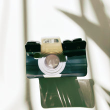 Load image into Gallery viewer, Velvet Claws Vintage Camera Hair Claw | Claw Clip in Velvet Travel Bag