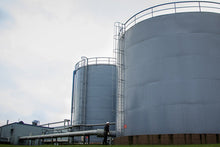 Load image into Gallery viewer, Frontline VLRS Securail Pro Vertical Lifeline System 40'