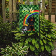 Load image into Gallery viewer, Black and Tan Cavalier Spaniel St. Patrick's Garden Flag – "Kiss Me I’m Irish" with Pot of Gold &amp; Rainbow
