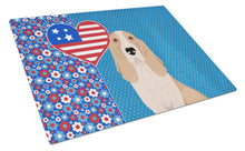 Load image into Gallery viewer, Lemon and White Tricolor Basset Hound USA American Glass Cutting Boards – Durable, Decorative Kitchen Art Large