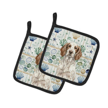 Load image into Gallery viewer, Liver Belton English Setter Coastal Sea Glass Pair of Pot Holders