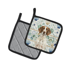 Load image into Gallery viewer, Liver and White Pointer Coastal Sea Glass Pair of Pot Holders