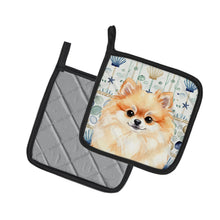 Load image into Gallery viewer, Pomeranian Coastal Sea Glass Pair of Pot Holders