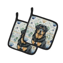 Load image into Gallery viewer, Black and Tan Tibetan Mastiff Coastal Sea Glass Pair of Pot Holders