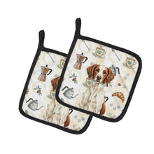 Load image into Gallery viewer, Liver and White Brittany Coffee Bar Pair of Pot Holders