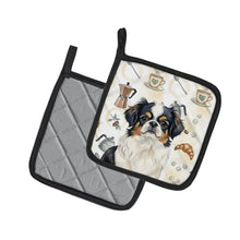 Load image into Gallery viewer, Tricolor Japanese Chin Coffee Bar Pair of Pot Holders