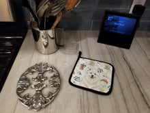 Load image into Gallery viewer, Cream Samoyed Coffee Bar Pair of Pot Holders