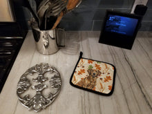 Load image into Gallery viewer, Chesapeake Bay Retriever Heirloom Fall Pair of Pot Holders