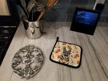 Load image into Gallery viewer, German Shepherd Heirloom Fall Pair of Pot Holders