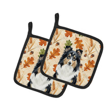 Load image into Gallery viewer, Tricolor Sheltie Heirloom Fall Pair of Pot Holders