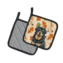 Load image into Gallery viewer, Black and Tan Tibetan Mastiff Heirloom Fall Pair of Pot Holders