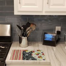 Load image into Gallery viewer, Mudi Vegetables Glass Cutting Board