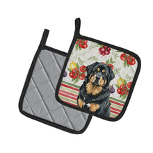 Load image into Gallery viewer, Black and Tan Tibetan Mastiff Vegetables Pair of Pot Holders