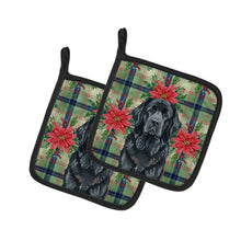 Load image into Gallery viewer, Black Newfoundland Christmas PoinsettIas Pair of Pot Holders