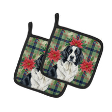 Load image into Gallery viewer, Landseer Newfoundland Christmas PoinsettIas Pair of Pot Holders