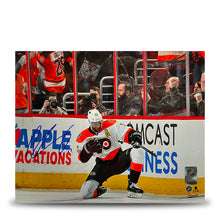 Load image into Gallery viewer, Wayne Simmonds Fist Pump Philadelphia Flyers Autographed 16" x 20" Hockey Photo