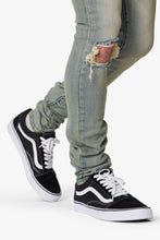 Load image into Gallery viewer, X721 Dusted Skinny Denim - 4th Day Sun Washed Blue