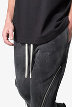Load image into Gallery viewer, Zipper Flare Sweatpants - Vintage Black