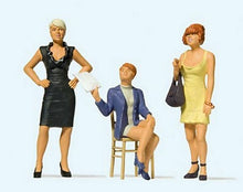 Load image into Gallery viewer, Preiser 44916 G Scale Three Ladies
