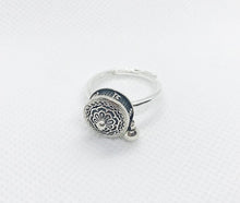 Load image into Gallery viewer, Instant Calm Ring - The Fidget Ring Spinner For Anxiety Relief.