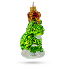 Load image into Gallery viewer, Royal Frog Glass Christmas Ornament